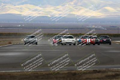 media/Nov-16-2025-CalClub SCCA (Sun) [[2975c16dfc]]/Group 4/Turn 1/